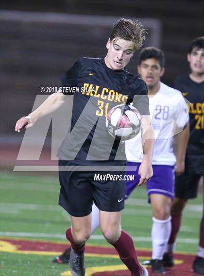 Thumbnail 3 in Cathedral vs. Torrey Pines (CIF SoCal Regional D1 Semifinal) photogallery.