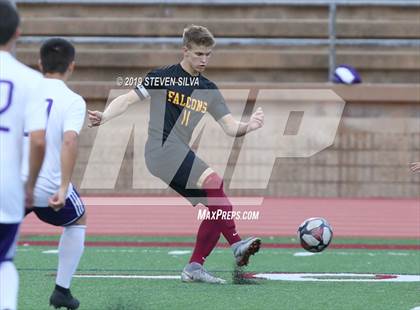 Thumbnail 1 in Cathedral vs. Torrey Pines (CIF SoCal Regional D1 Semifinal) photogallery.