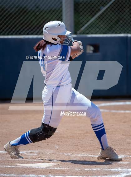 Thumbnail 3 in Mission Bay vs. Central (CIF SDS D3 Final) photogallery.