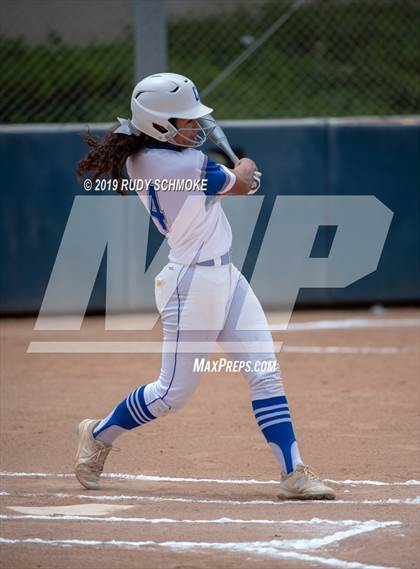 Thumbnail 3 in Mission Bay vs. Central (CIF SDS D3 Final) photogallery.