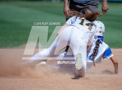 Thumbnail 1 in Mission Bay vs. Central (CIF SDS D3 Final) photogallery.