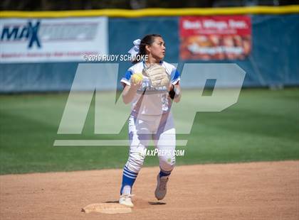 Thumbnail 2 in Mission Bay vs. Central (CIF SDS D3 Final) photogallery.