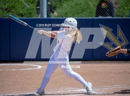 Thumbnail 3 in Mission Bay vs. Central (CIF SDS D3 Final) photogallery.