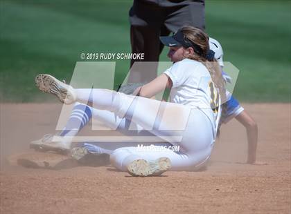 Thumbnail 2 in Mission Bay vs. Central (CIF SDS D3 Final) photogallery.