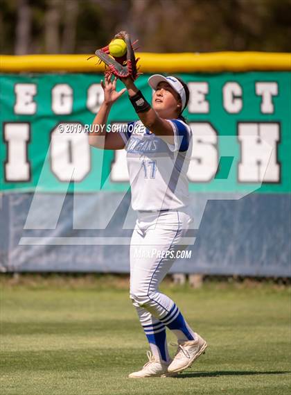 Thumbnail 2 in Mission Bay vs. Central (CIF SDS D3 Final) photogallery.