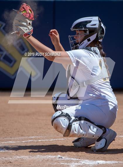 Thumbnail 3 in Mission Bay vs. Central (CIF SDS D3 Final) photogallery.