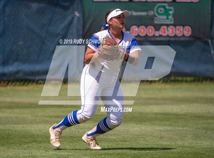 Thumbnail 3 in Mission Bay vs. Central (CIF SDS D3 Final) photogallery.