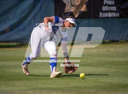 Thumbnail 2 in Mission Bay vs. Central (CIF SDS D3 Final) photogallery.