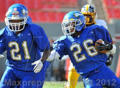 Thumbnail 1 in Murphy vs. Plymouth (NCHSAA 1A Final) photogallery.