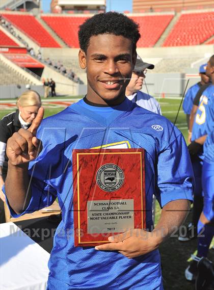 Thumbnail 1 in Murphy vs. Plymouth (NCHSAA 1A Final) photogallery.