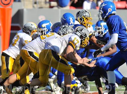 Thumbnail 3 in Murphy vs. Plymouth (NCHSAA 1A Final) photogallery.