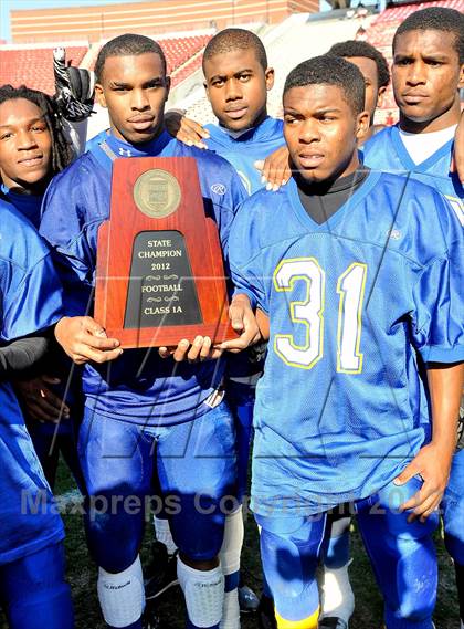 Thumbnail 3 in Murphy vs. Plymouth (NCHSAA 1A Final) photogallery.