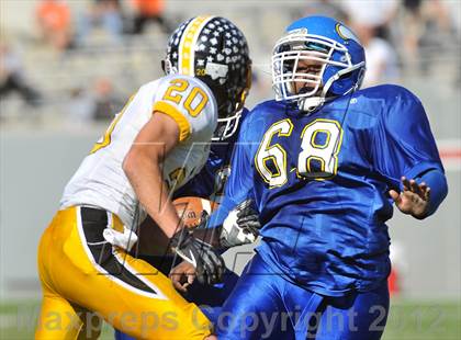 Thumbnail 2 in Murphy vs. Plymouth (NCHSAA 1A Final) photogallery.