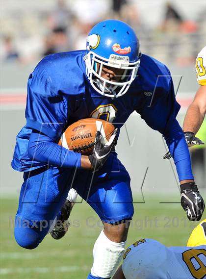 Thumbnail 2 in Murphy vs. Plymouth (NCHSAA 1A Final) photogallery.