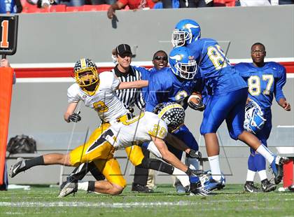 Thumbnail 1 in Murphy vs. Plymouth (NCHSAA 1A Final) photogallery.