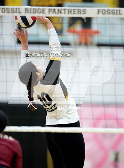 Thumbnail 1 in Keller Central @ Fossil Ridge photogallery.