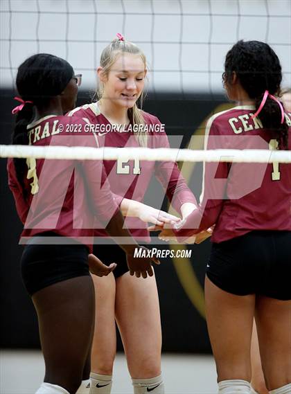 Thumbnail 1 in Keller Central @ Fossil Ridge photogallery.