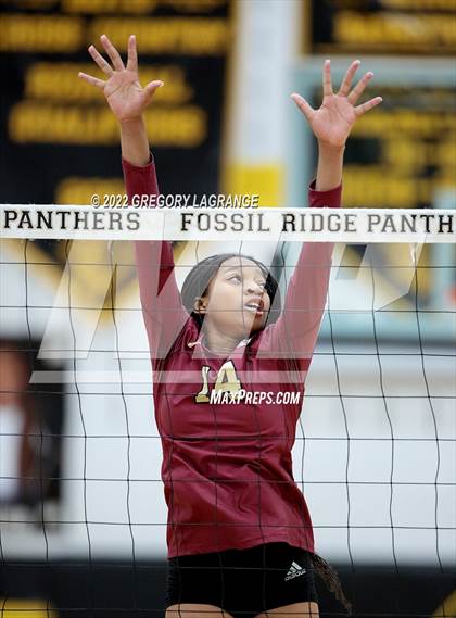 Thumbnail 1 in Keller Central @ Fossil Ridge photogallery.