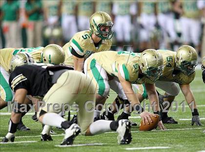 Thumbnail 2 in Calhoun vs. Buford (GHSA Class AA Final) photogallery.