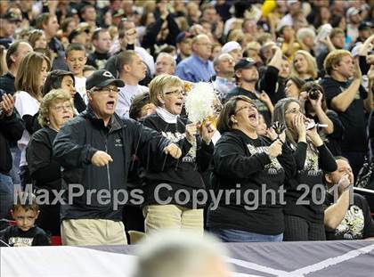 Thumbnail 3 in Calhoun vs. Buford (GHSA Class AA Final) photogallery.