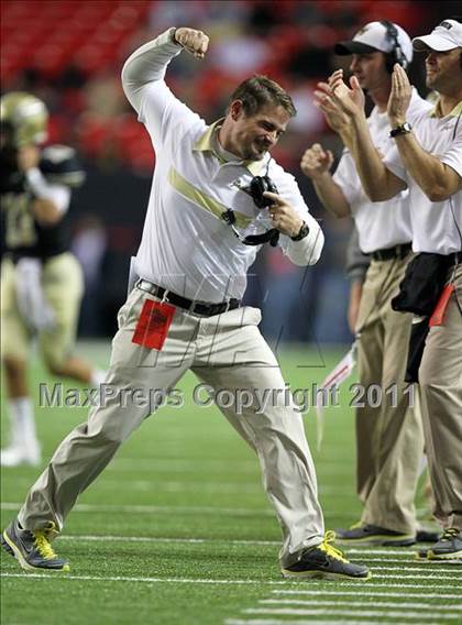 Thumbnail 3 in Calhoun vs. Buford (GHSA Class AA Final) photogallery.