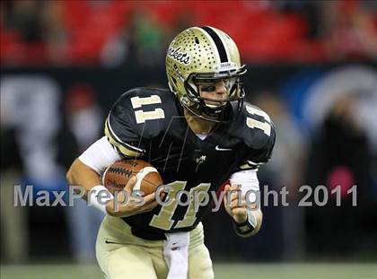 Thumbnail 3 in Calhoun vs. Buford (GHSA Class AA Final) photogallery.