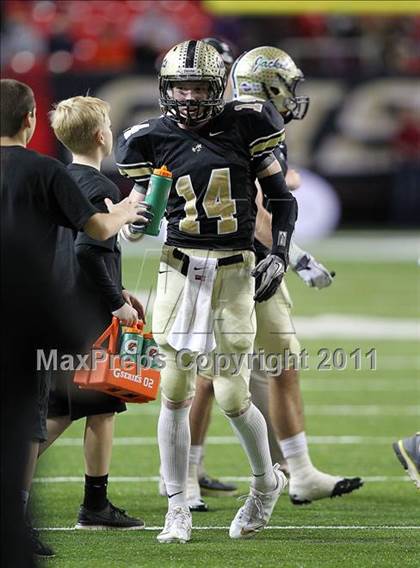 Thumbnail 3 in Calhoun vs. Buford (GHSA Class AA Final) photogallery.