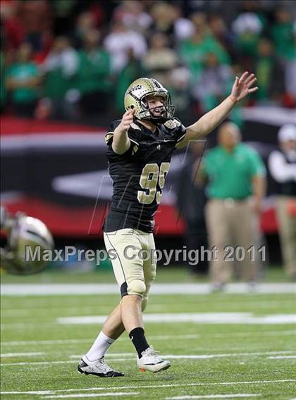 Thumbnail 2 in Calhoun vs. Buford (GHSA Class AA Final) photogallery.
