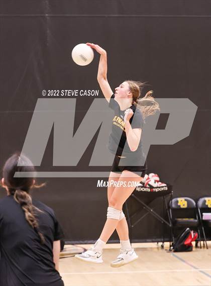 Thumbnail 1 in Del Oro vs St Francis (Del Oro Tournament) photogallery.