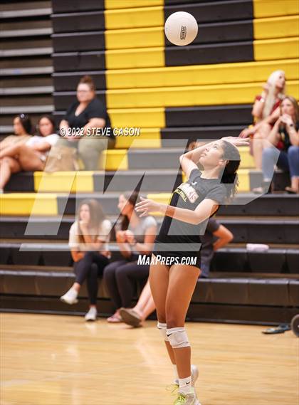 Thumbnail 3 in Del Oro vs St Francis (Del Oro Tournament) photogallery.