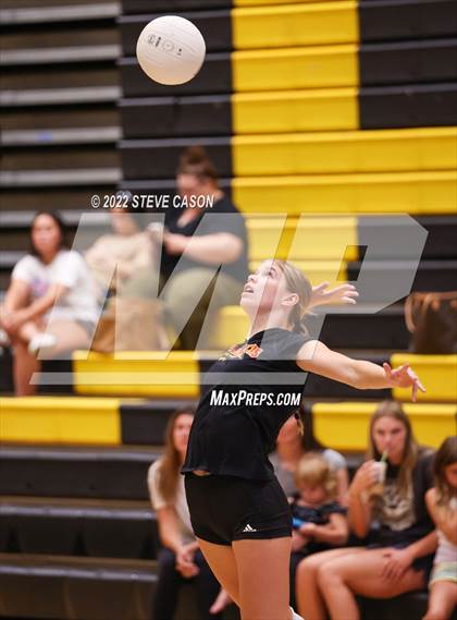 Thumbnail 1 in Del Oro vs St Francis (Del Oro Tournament) photogallery.