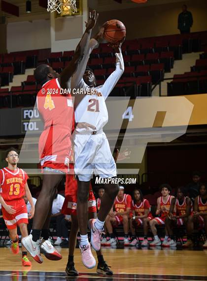 Thumbnail 1 in Christ the King vs. Monroe Campus (Public vs Catholic Hoops Showdown) photogallery.