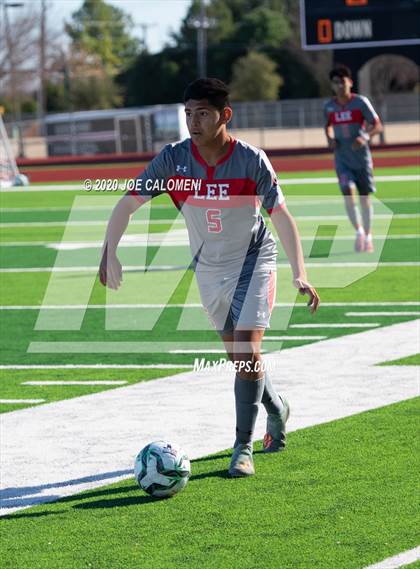 Thumbnail 2 in Lee [Robert E.] vs Sam Houston (North Texas Elite Showcase) photogallery.