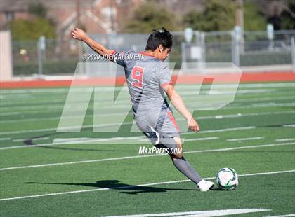 Thumbnail 3 in Lee [Robert E.] vs Sam Houston (North Texas Elite Showcase) photogallery.