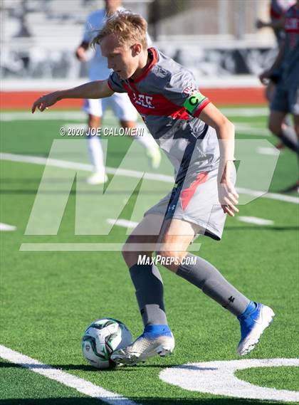 Thumbnail 2 in Lee [Robert E.] vs Sam Houston (North Texas Elite Showcase) photogallery.