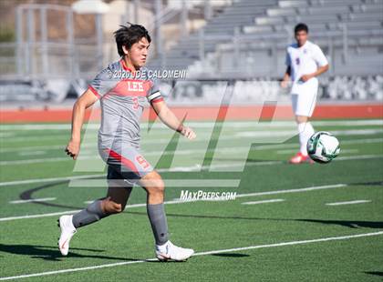 Thumbnail 3 in Lee [Robert E.] vs Sam Houston (North Texas Elite Showcase) photogallery.