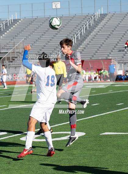 Thumbnail 2 in Lee [Robert E.] vs Sam Houston (North Texas Elite Showcase) photogallery.