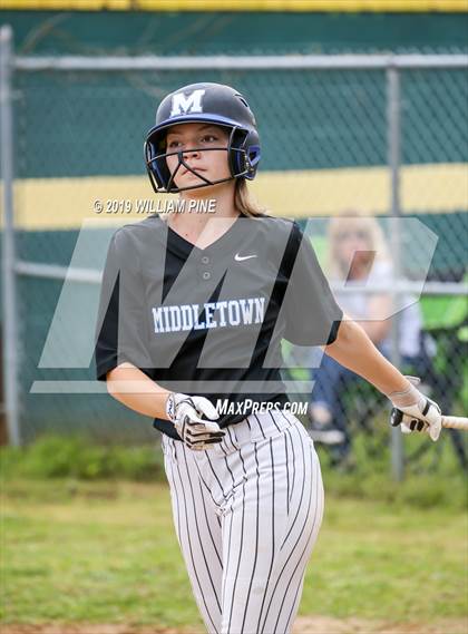 Thumbnail 3 in Middletown vs Kingston (Section 9 Class AA Semifinal) photogallery.