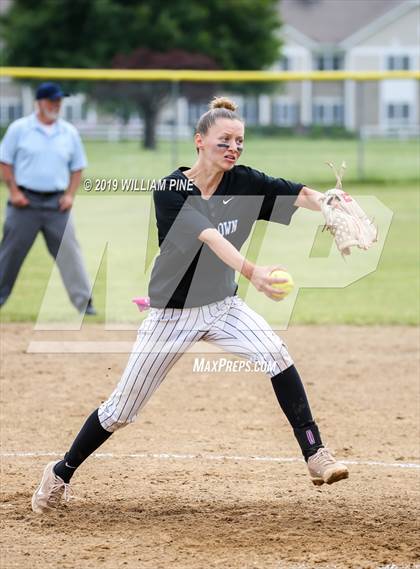 Thumbnail 1 in Middletown vs Kingston (Section 9 Class AA Semifinal) photogallery.
