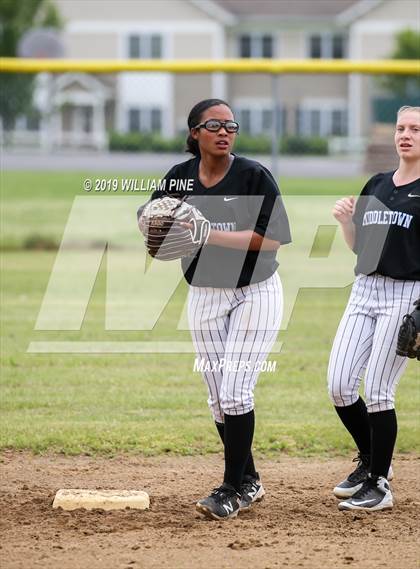 Thumbnail 1 in Middletown vs Kingston (Section 9 Class AA Semifinal) photogallery.