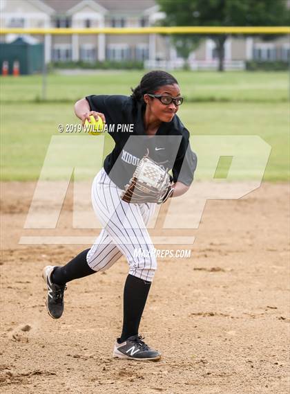 Thumbnail 1 in Middletown vs Kingston (Section 9 Class AA Semifinal) photogallery.