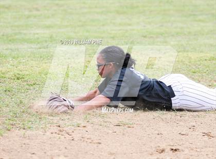 Thumbnail 1 in Middletown vs Kingston (Section 9 Class AA Semifinal) photogallery.
