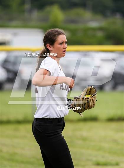 Thumbnail 2 in Middletown vs Kingston (Section 9 Class AA Semifinal) photogallery.