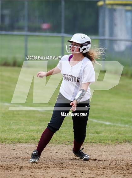 Thumbnail 2 in Middletown vs Kingston (Section 9 Class AA Semifinal) photogallery.