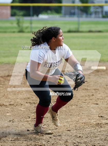Thumbnail 3 in Middletown vs Kingston (Section 9 Class AA Semifinal) photogallery.