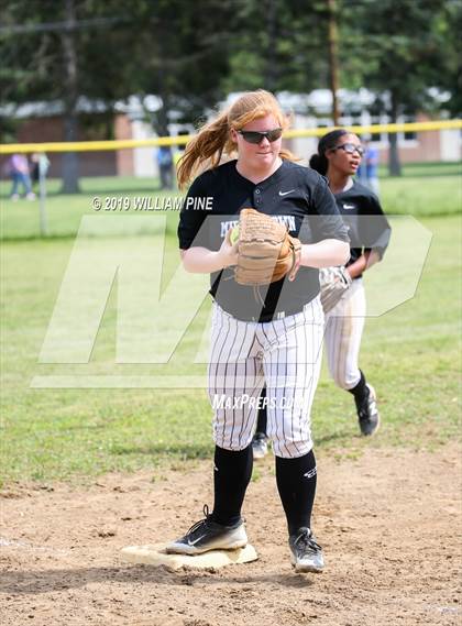 Thumbnail 3 in Middletown vs Kingston (Section 9 Class AA Semifinal) photogallery.