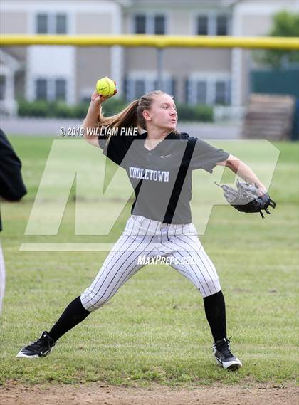 Thumbnail 3 in Middletown vs Kingston (Section 9 Class AA Semifinal) photogallery.