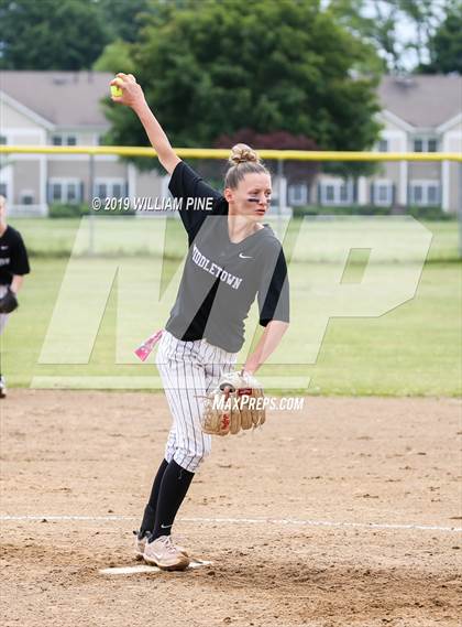 Thumbnail 2 in Middletown vs Kingston (Section 9 Class AA Semifinal) photogallery.