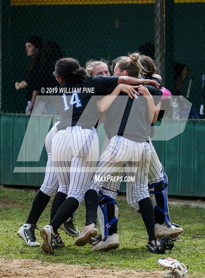 Thumbnail 3 in Middletown vs Kingston (Section 9 Class AA Semifinal) photogallery.