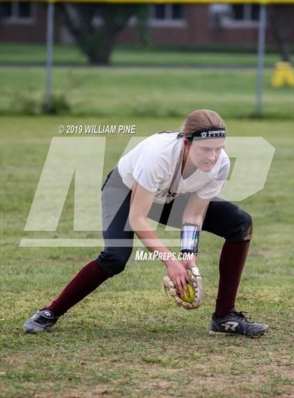 Thumbnail 3 in Middletown vs Kingston (Section 9 Class AA Semifinal) photogallery.